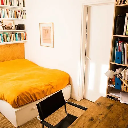 Appartamento Modern Apartment With View On Paris Roofs Parigi